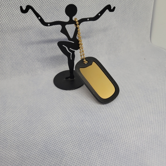 Dog Tag Pendant Necklace - Picture 3 of 5